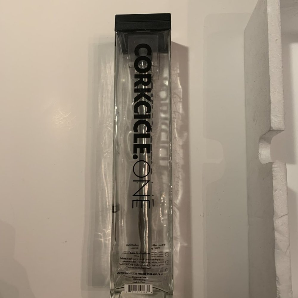 NEW Corkcicle One wine chiller
